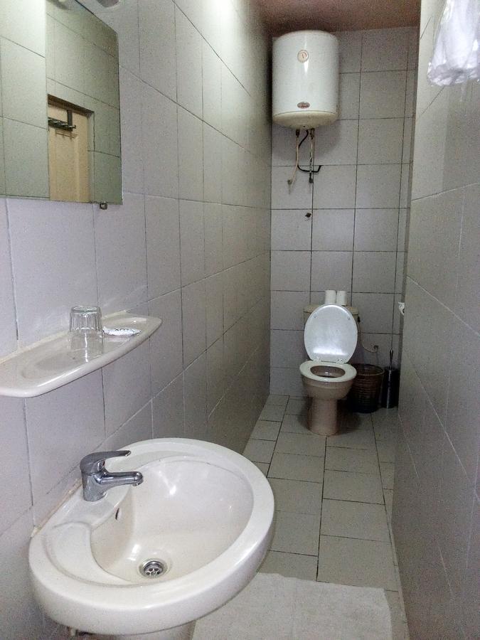 Hotel Saint Thomas Ломе Екстер'єр фото
